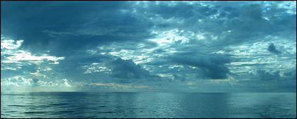 The sea on the sky picture material